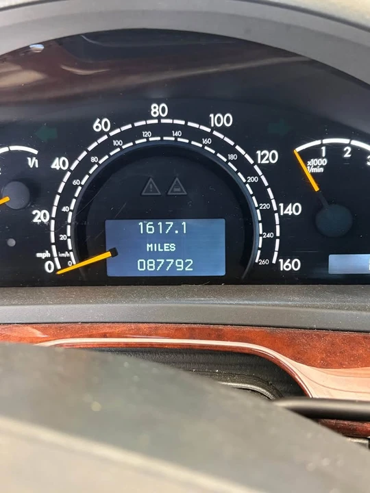 2005 Mercedes-Benz W220 S-Class - Image 2 of 10