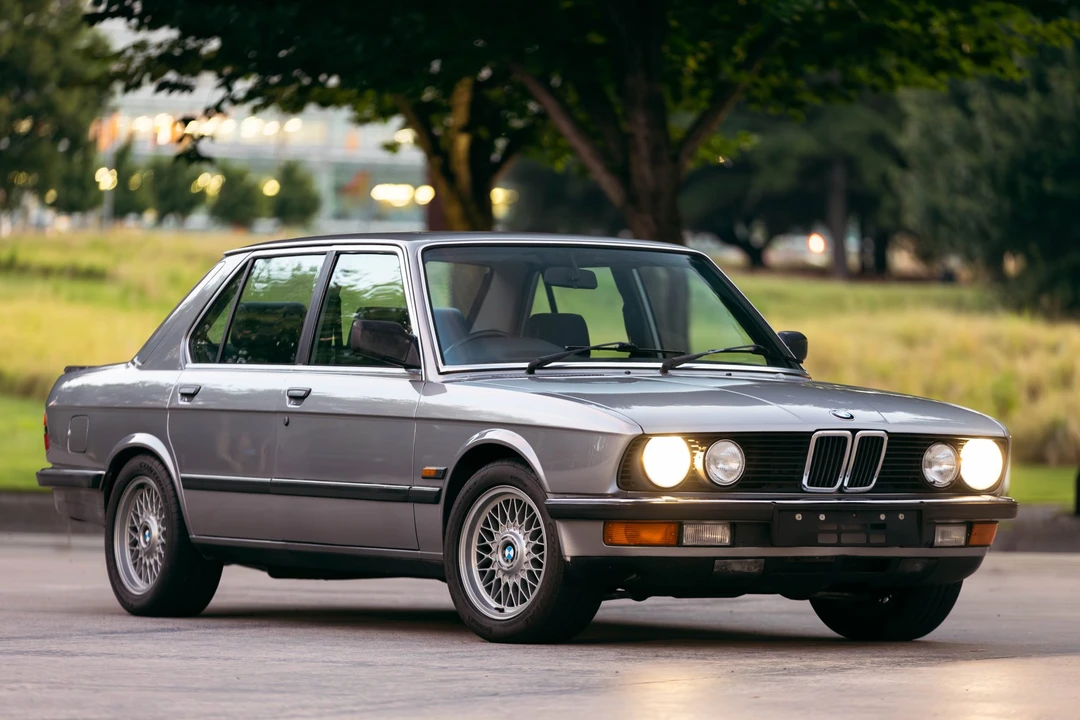 1987 BMW E28 5 Series - Image 30 of 31