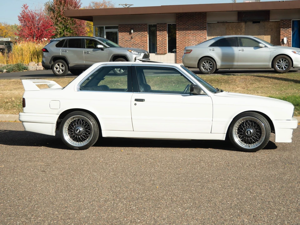 1986 BMW E30 3 Series - Image 4 of 31