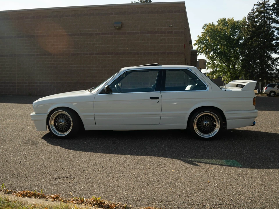 1986 BMW E30 3 Series - Image 11 of 31