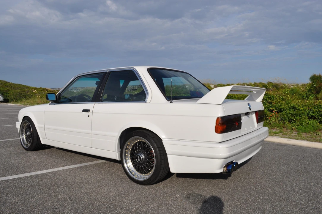 1986 BMW E30 3 Series - Image 14 of 31