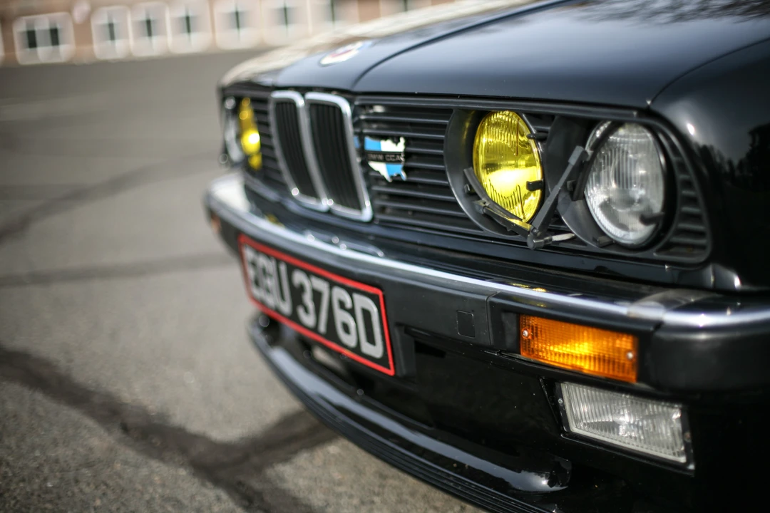 1987 BMW E30 3 Series - Image 13 of 31