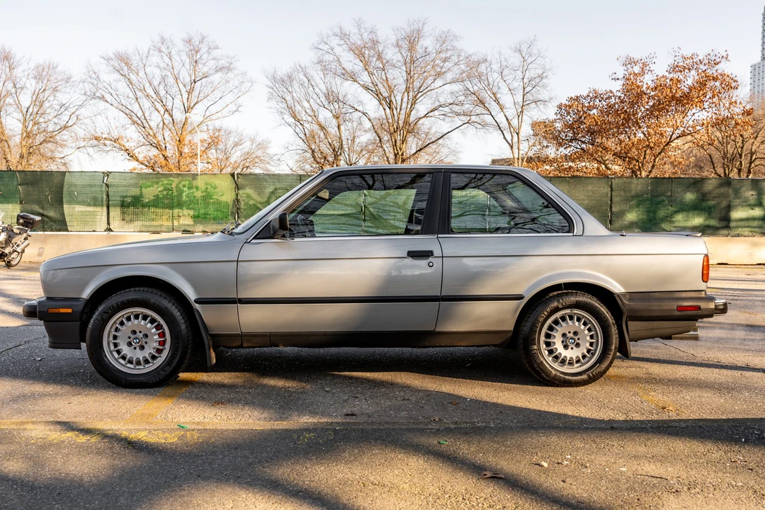 1988 BMW E30 3 Series - Image 9 of 31