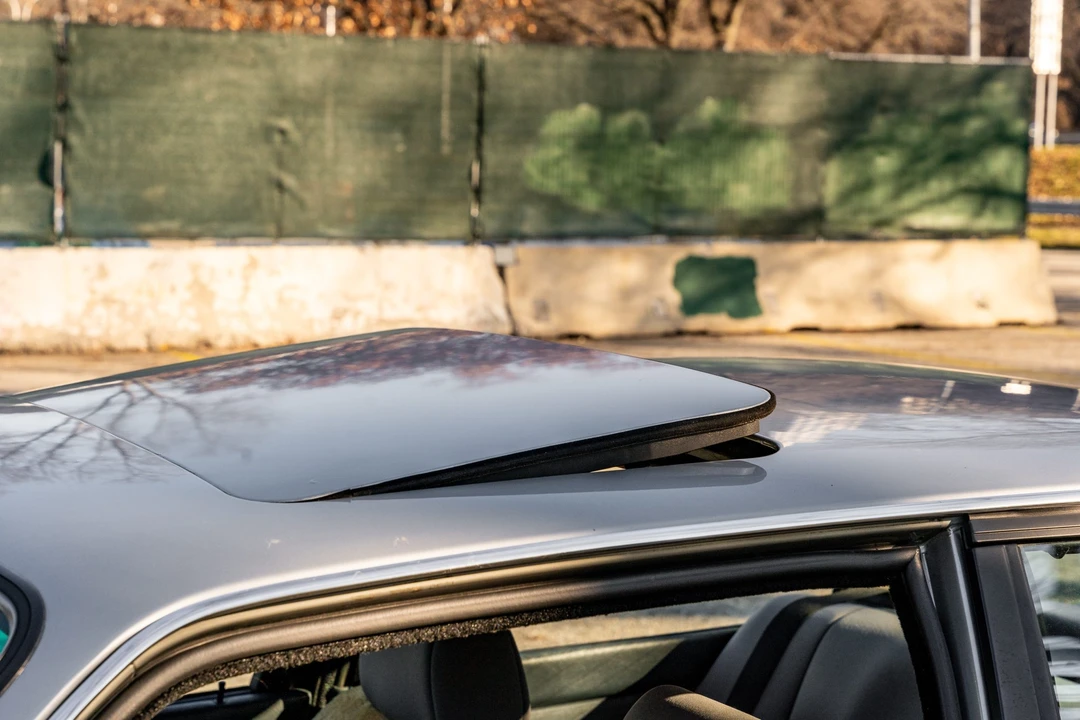 1988 BMW E30 3 Series - Image 25 of 31
