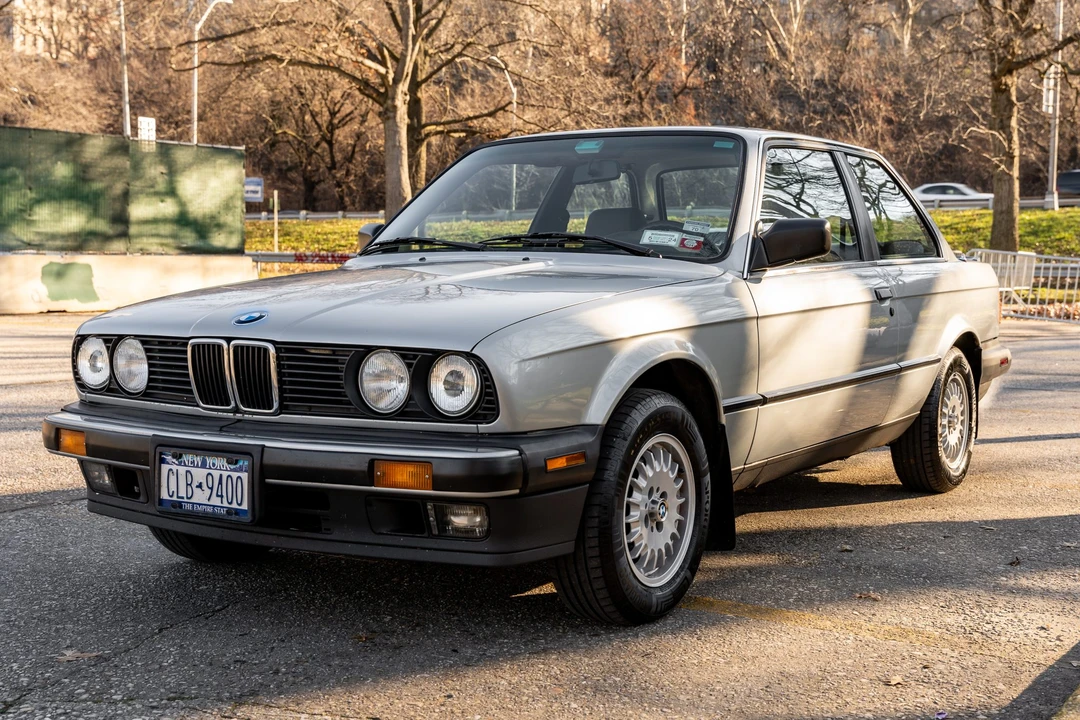 1988 BMW E30 3 Series - Image 2 of 31