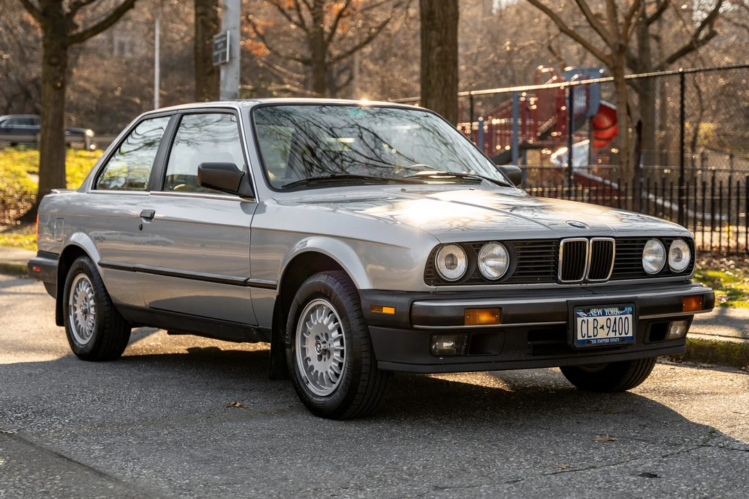 1988 BMW E30 3 Series - Image 4 of 31