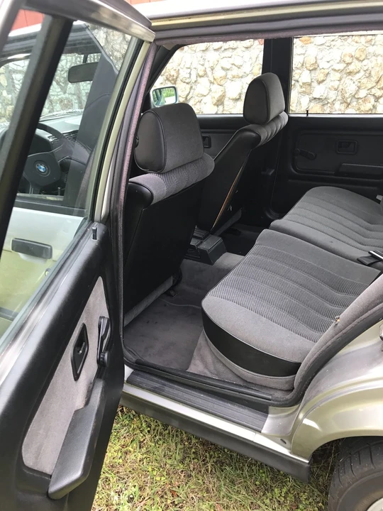 1989 BMW E30 3 Series - Image 28 of 31