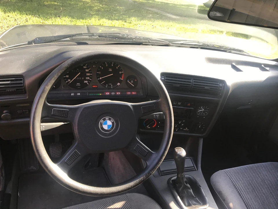 1989 BMW E30 3 Series - Image 21 of 31