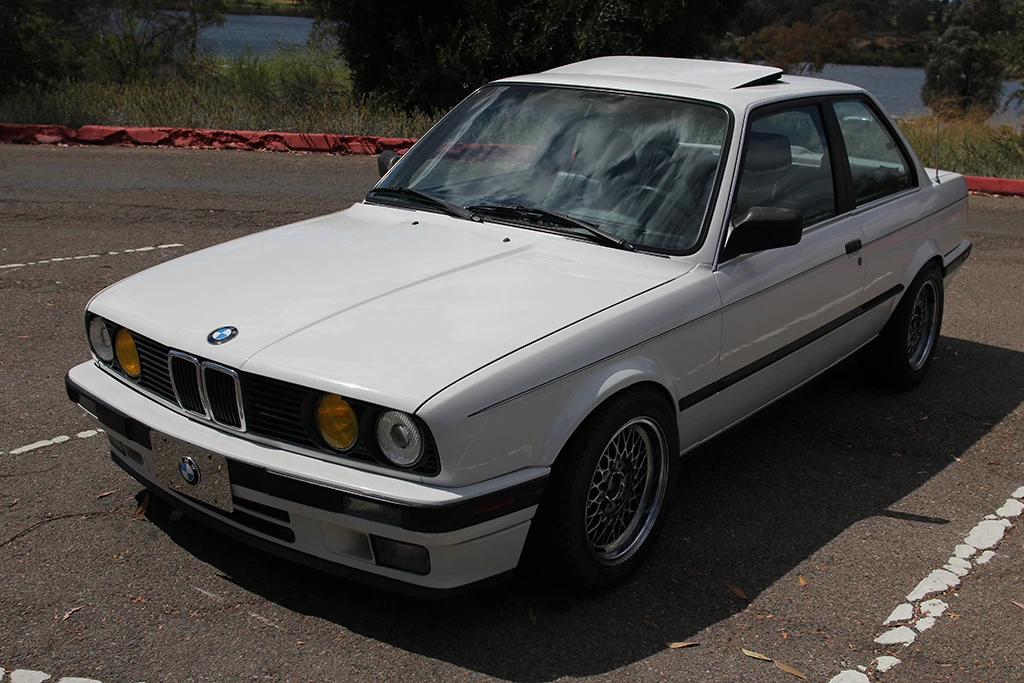 1989 BMW E30 3 Series - Image 2 of 31