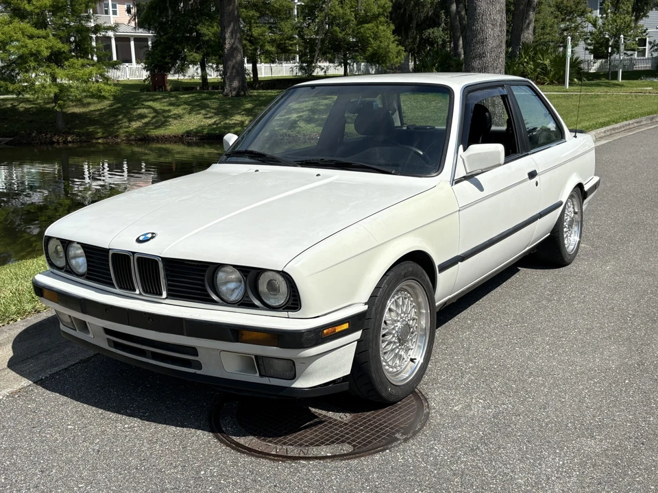 1989 BMW E30 3 Series - Image 4 of 31