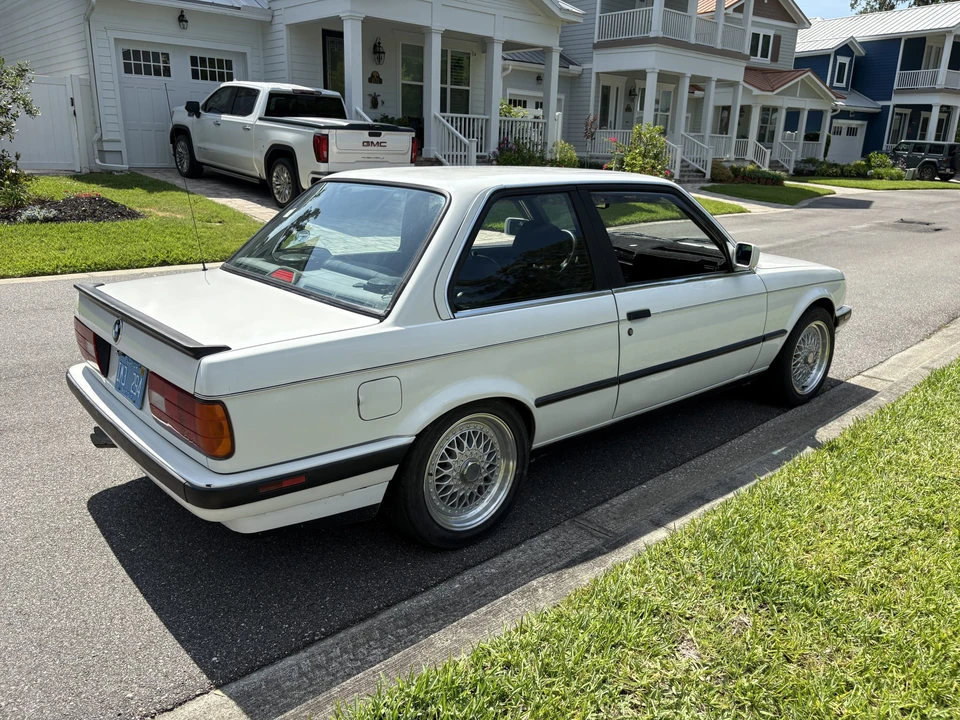 1989 BMW E30 3 Series - Image 11 of 31
