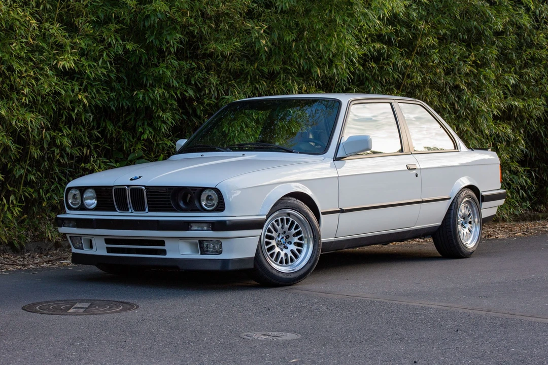 1989 BMW E30 3 Series - Image 4 of 31