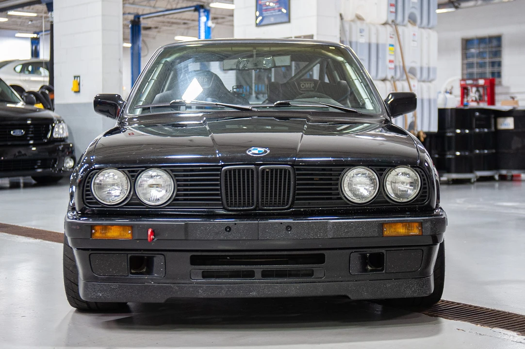 1990 BMW E30 3 Series - Image 2 of 31