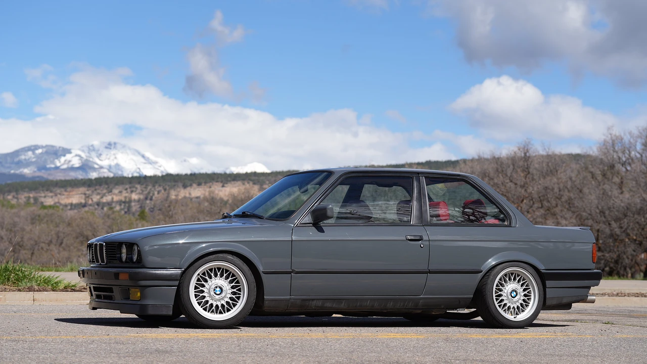 1990 BMW E30 3 Series - Image 11 of 31