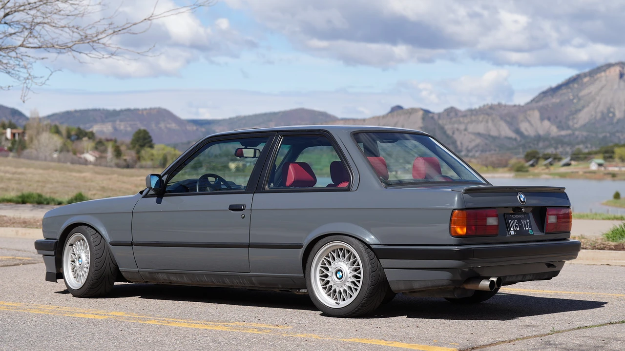 1990 BMW E30 3 Series - Image 16 of 31