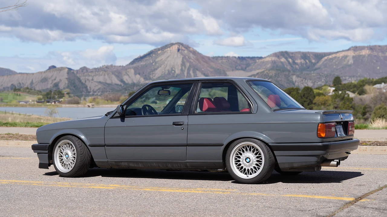 1990 BMW E30 3 Series - Image 15 of 31