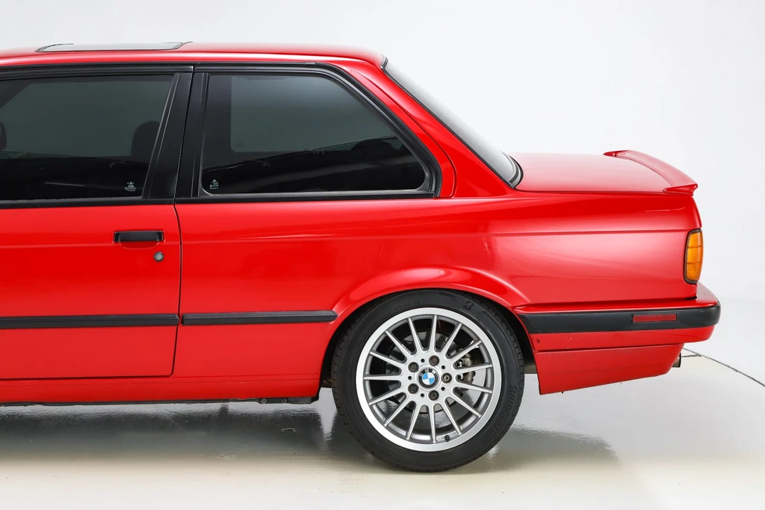 1991 BMW E30 3 Series - Image 21 of 31