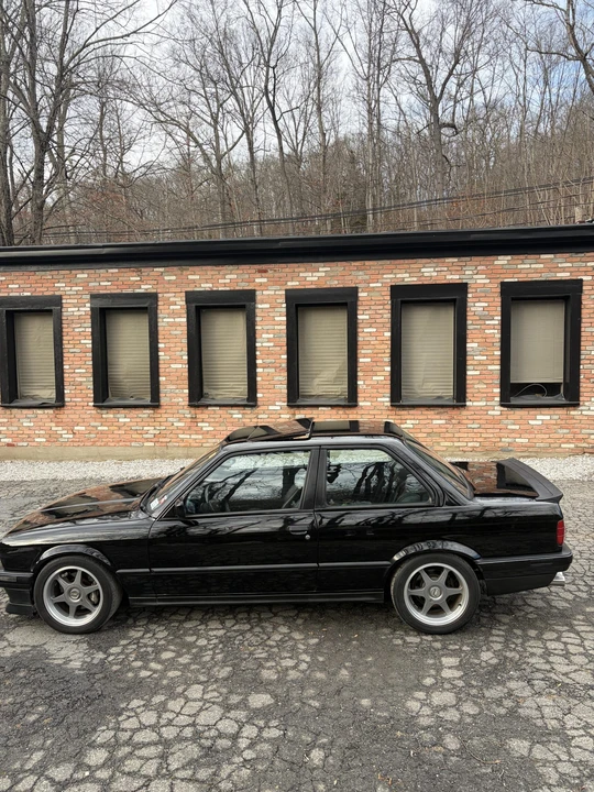 1991 BMW E30 3 Series - Image 8 of 31