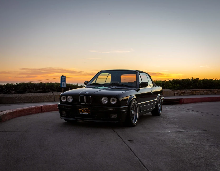 1992 BMW E30 3 Series - Image 14 of 31