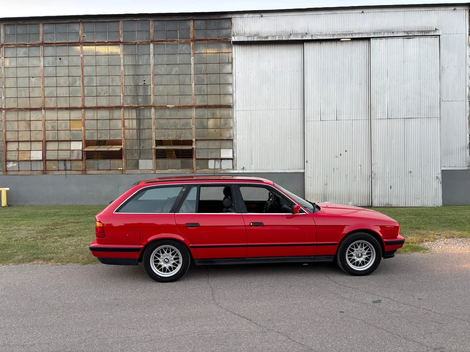 1993 BMW E34 5 Series - Image 14 of 31
