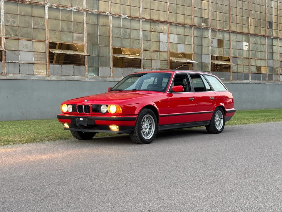 1993 BMW E34 5 Series - Image 2 of 31