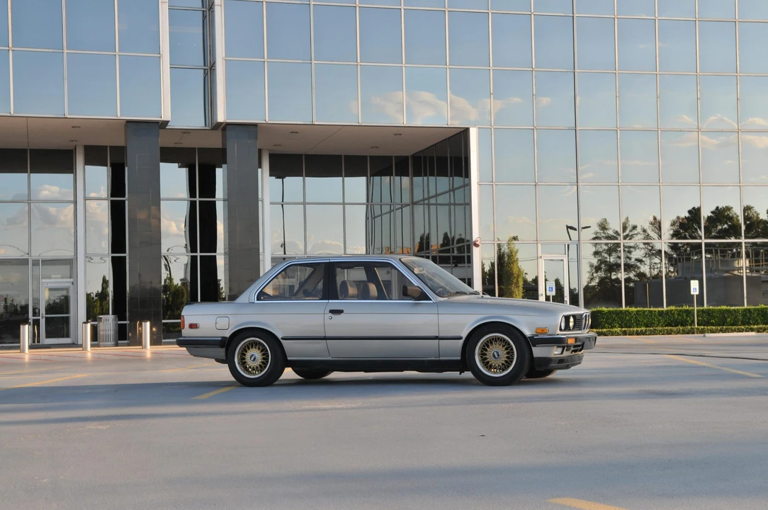 1985 BMW E30 3 Series - Image 28 of 31