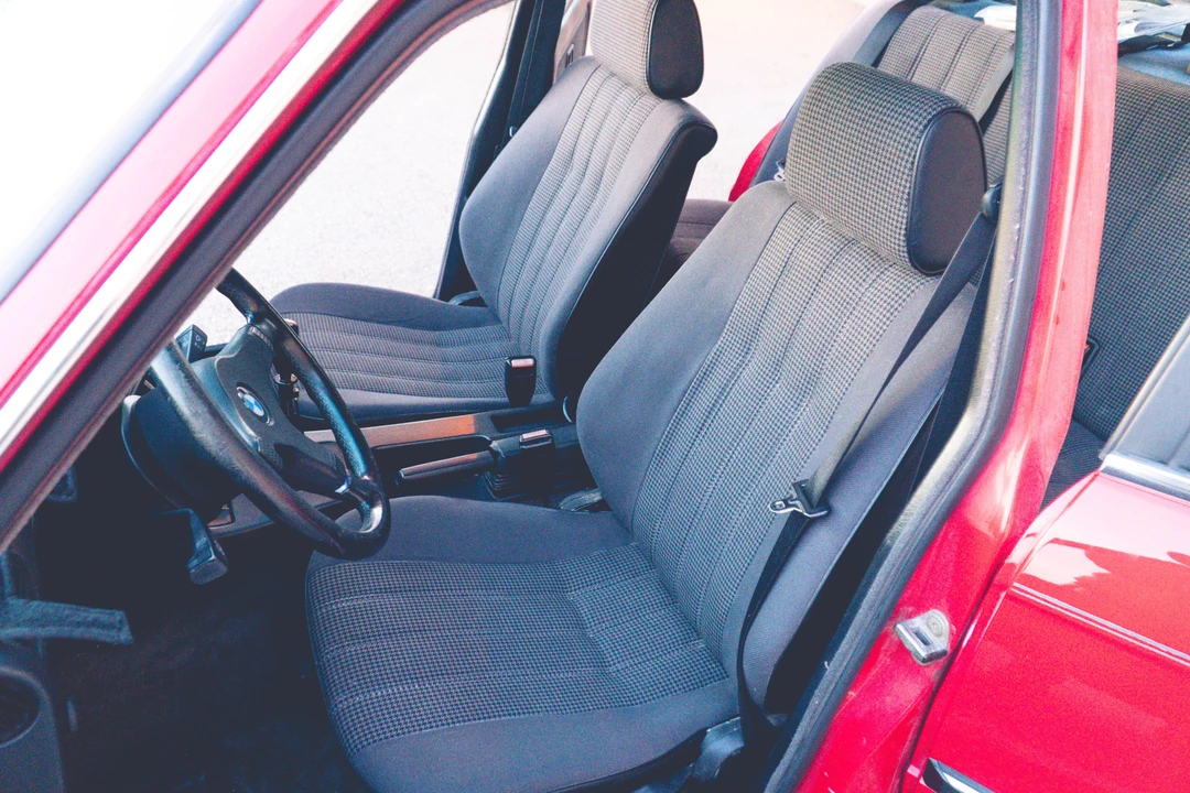 1986 BMW E30 3 Series - Image 11 of 31