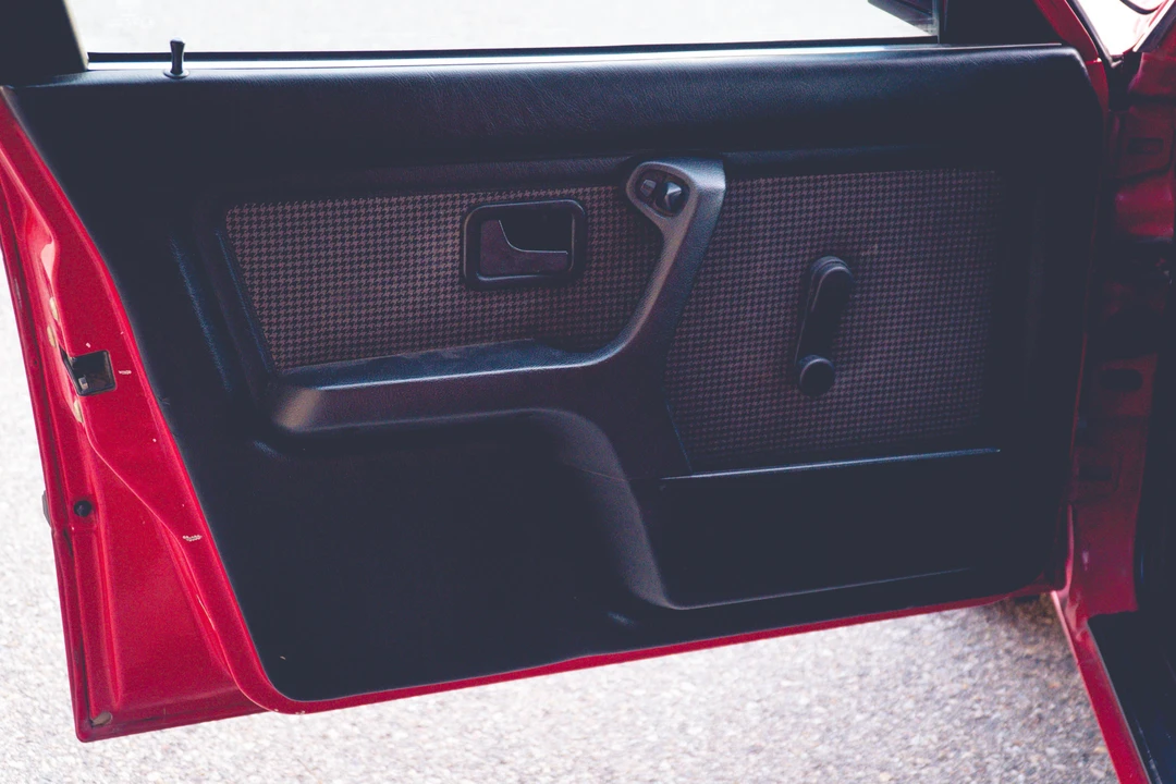 1986 BMW E30 3 Series - Image 10 of 31