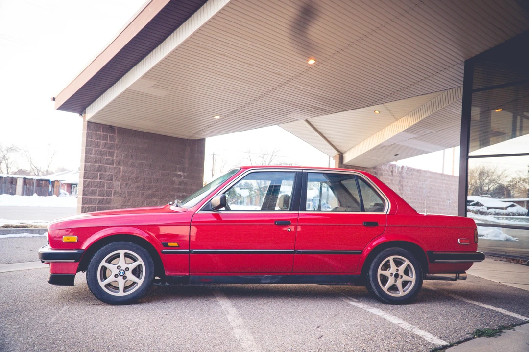 1986 BMW E30 3 Series - Image 4 of 31