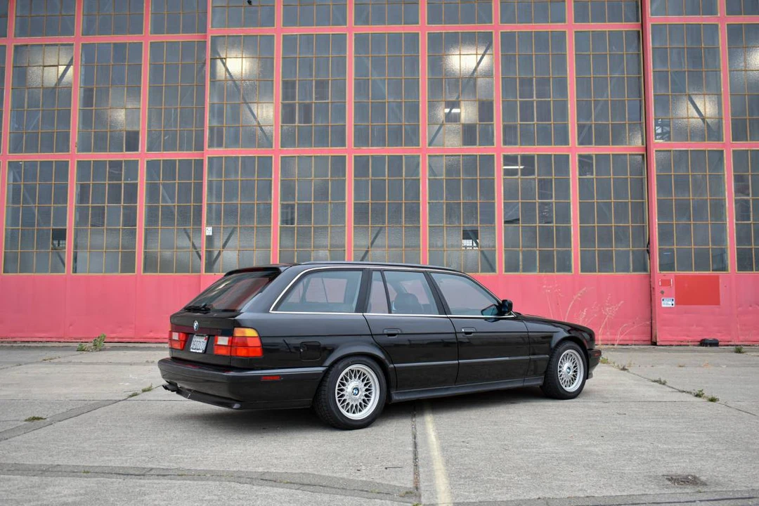 1992 BMW E34 5 Series - Image 2 of 20