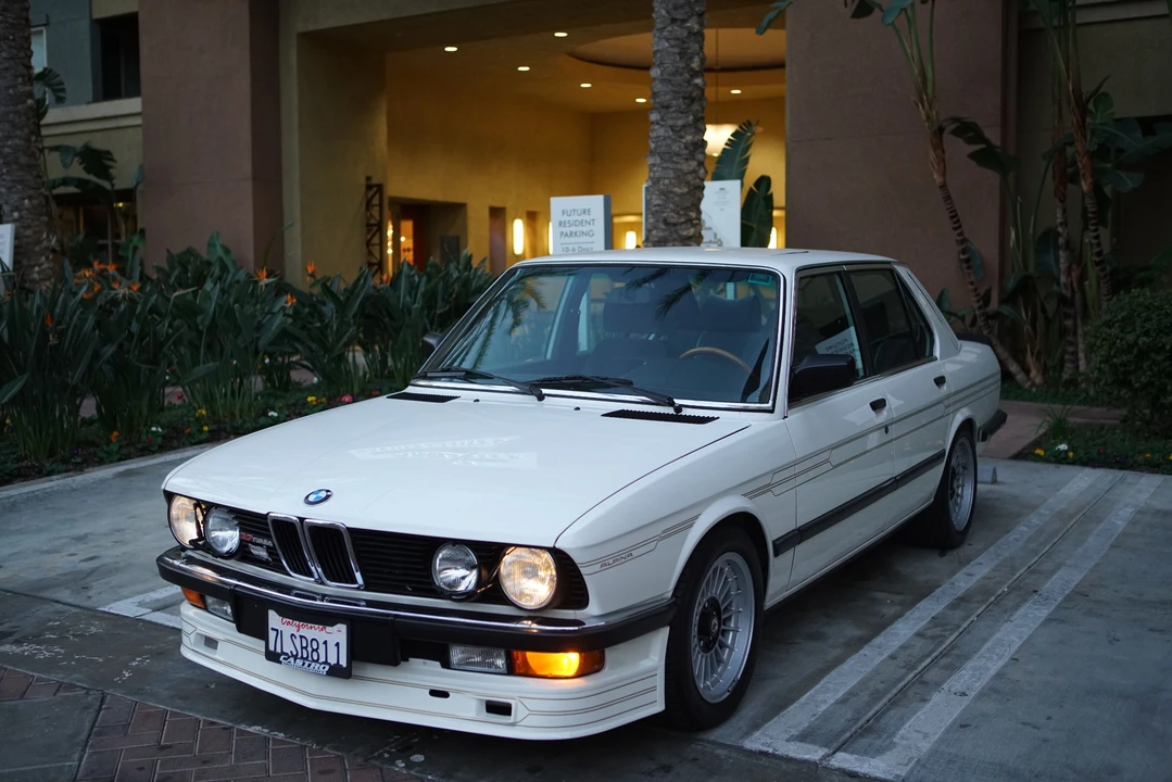 1984 BMW E28 5 Series - Image 8 of 31