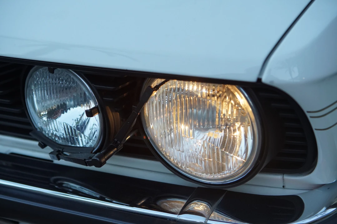 1984 BMW E28 5 Series - Image 17 of 31