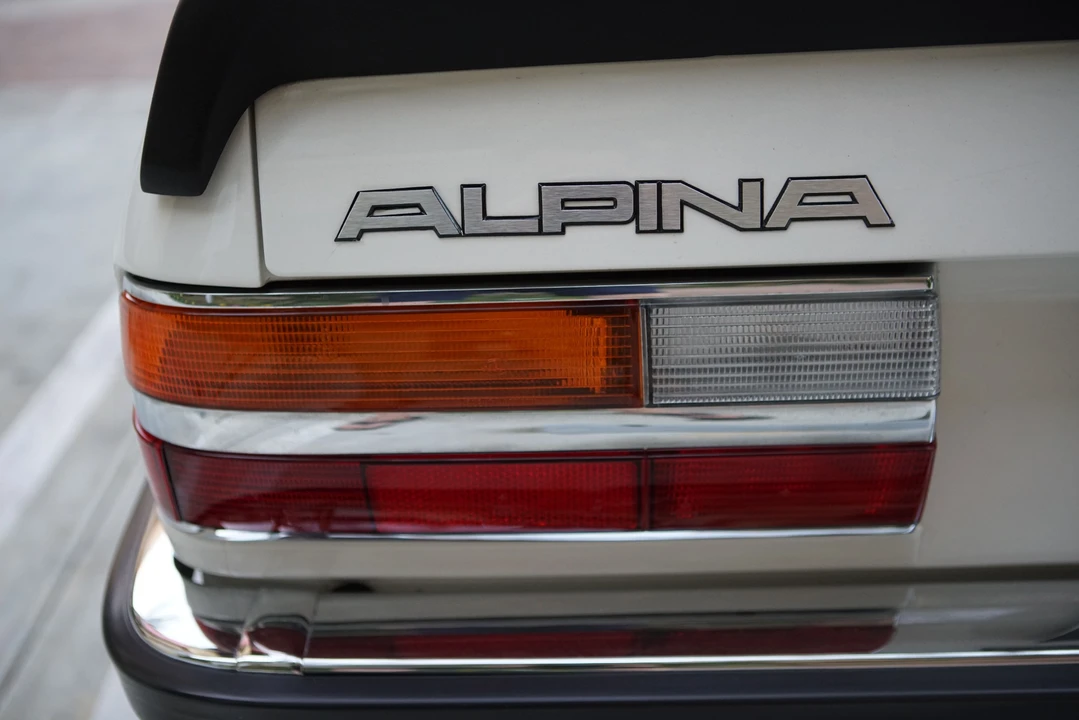 1984 BMW E28 5 Series - Image 20 of 31
