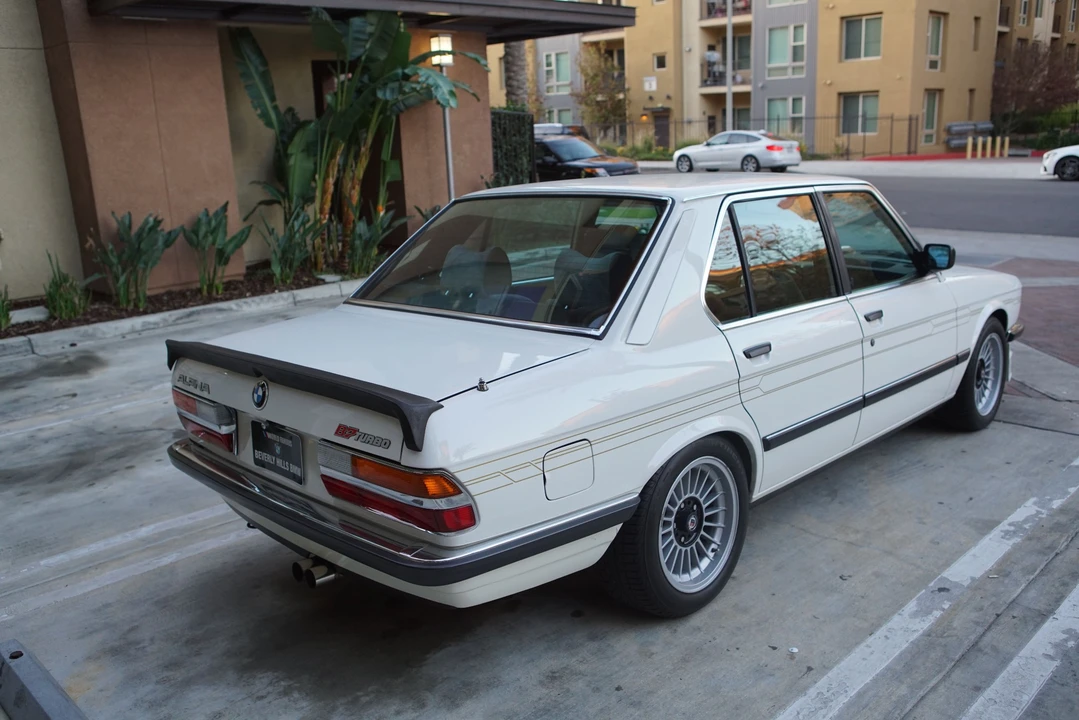 1984 BMW E28 5 Series - Image 5 of 31