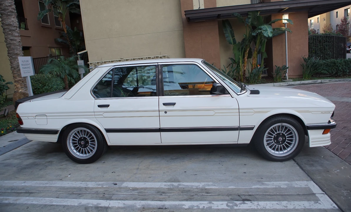 1984 BMW E28 5 Series - Image 6 of 31
