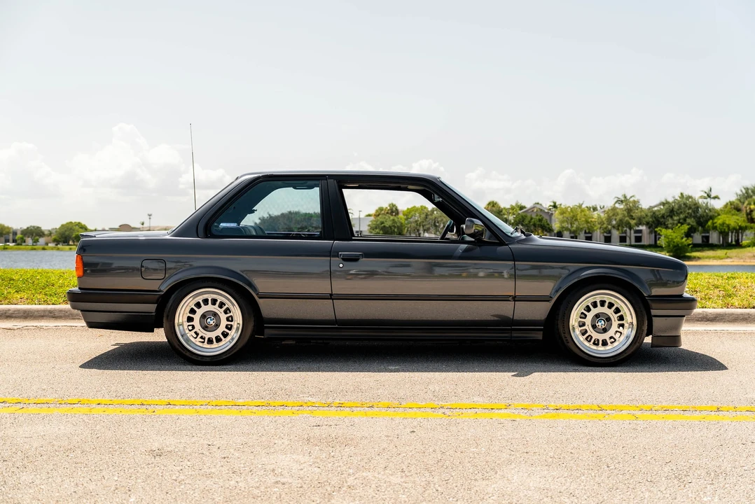 1986 BMW E30 3 Series - Image 10 of 31