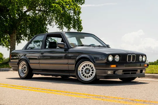 1986 BMW 325es 5-Speed
