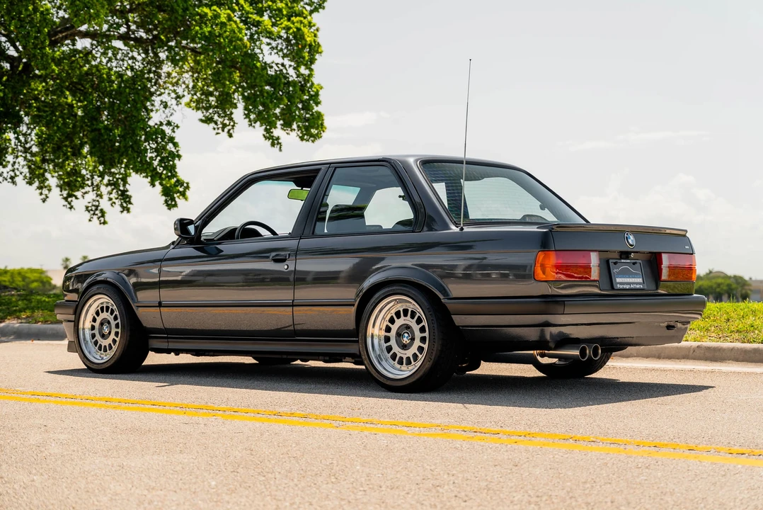 1986 BMW E30 3 Series - Image 5 of 31