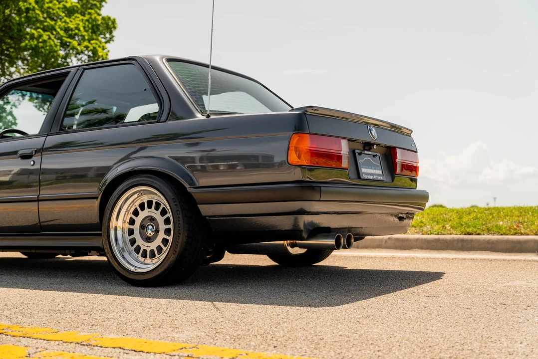 1986 BMW E30 3 Series - Image 21 of 31