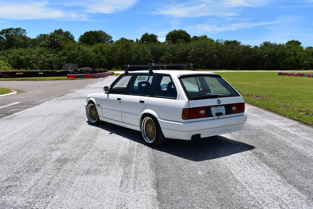 1988 BMW E30 3 Series - Image 14 of 31
