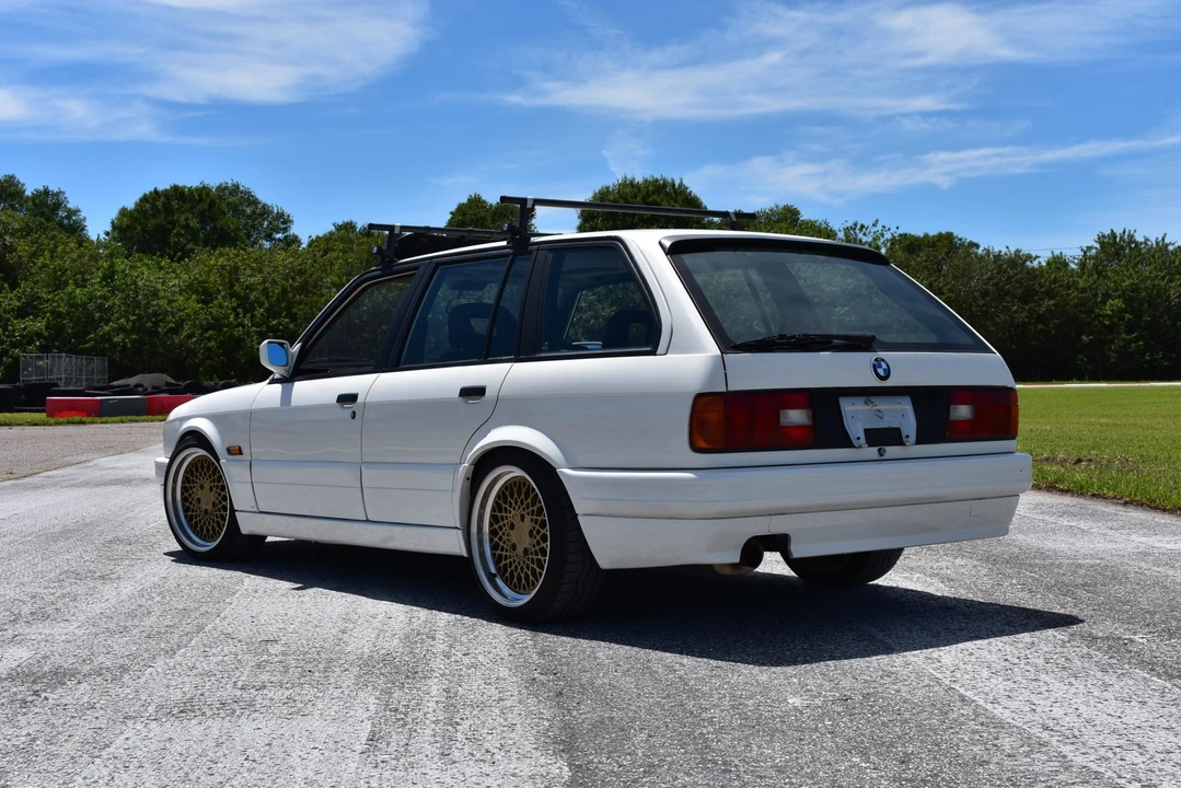 1988 BMW E30 3 Series - Image 15 of 31