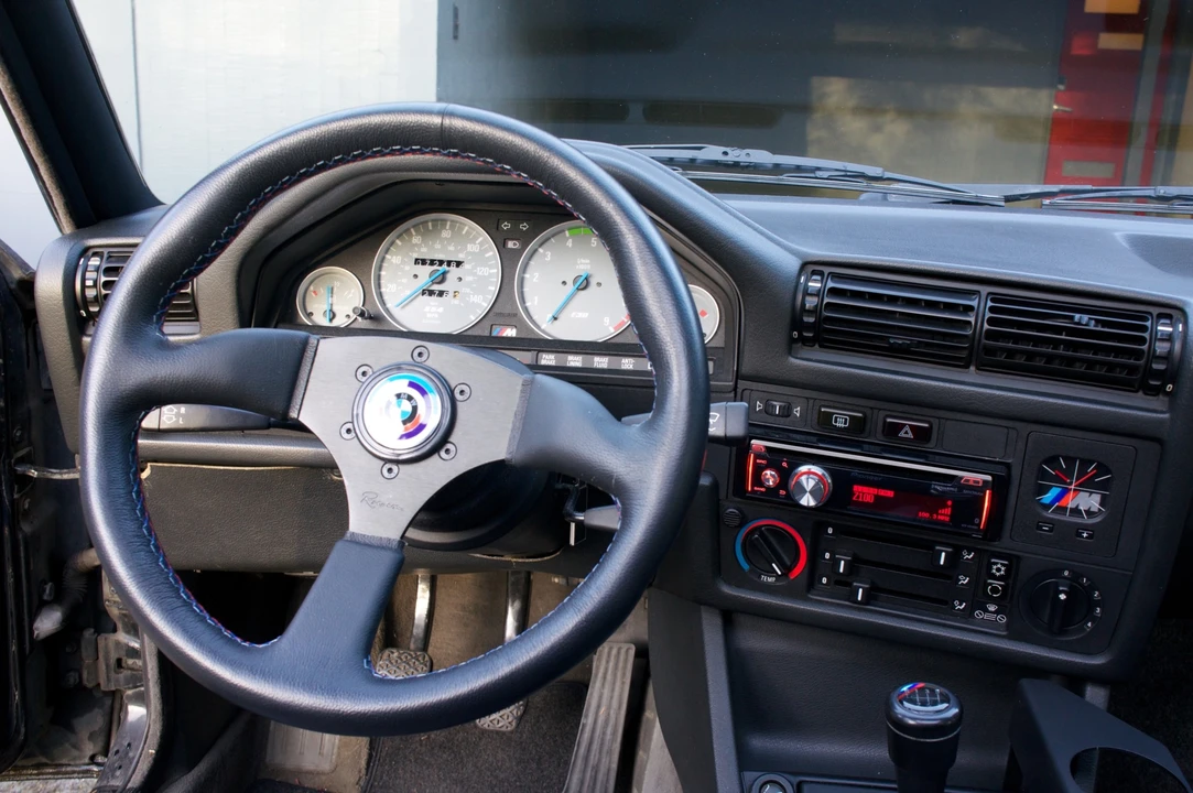 1989 BMW E30 3 Series - Image 16 of 31