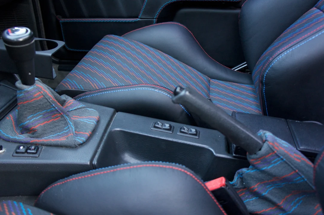 1989 BMW E30 3 Series - Image 20 of 31