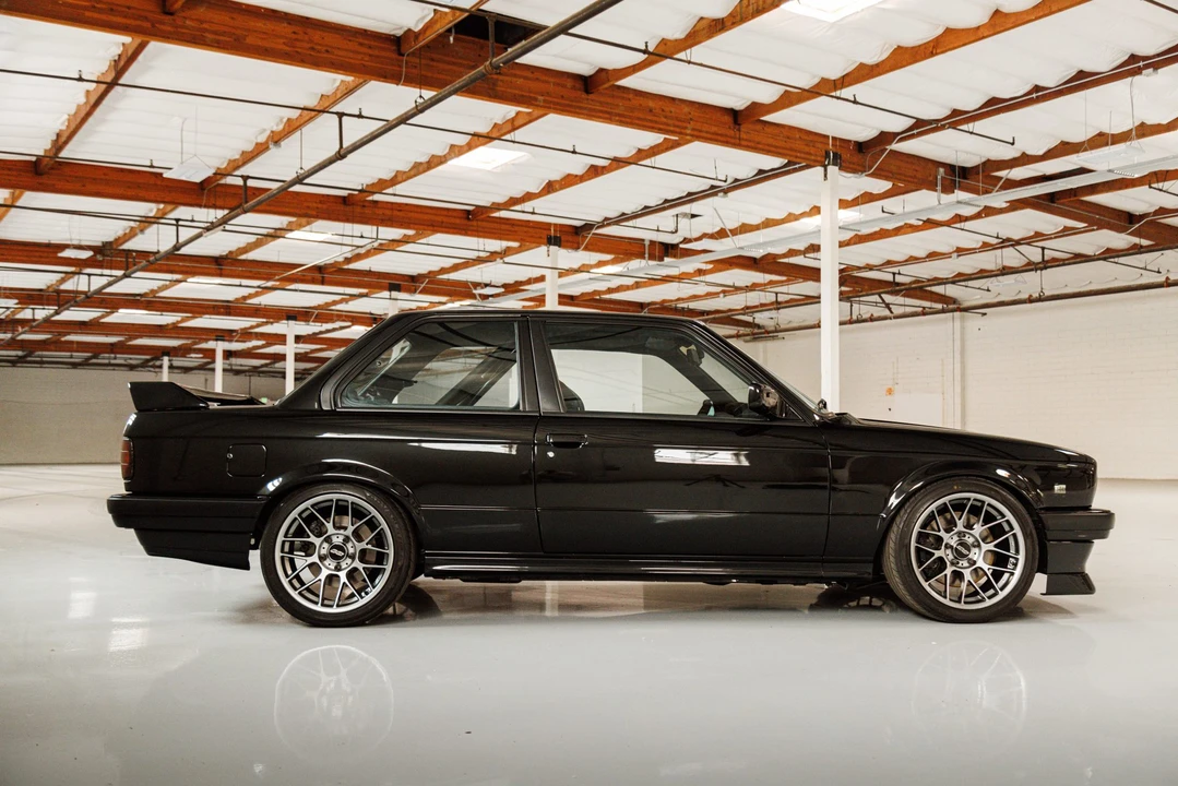 1990 BMW E30 3 Series - Image 14 of 31