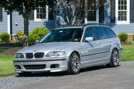 2003 BMW 325i Sport Wagon