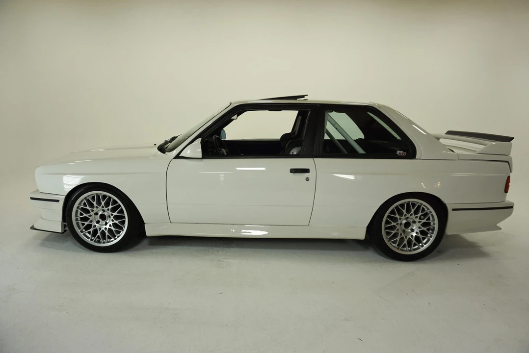1987 BMW E30 M3 - Image 25 of 31