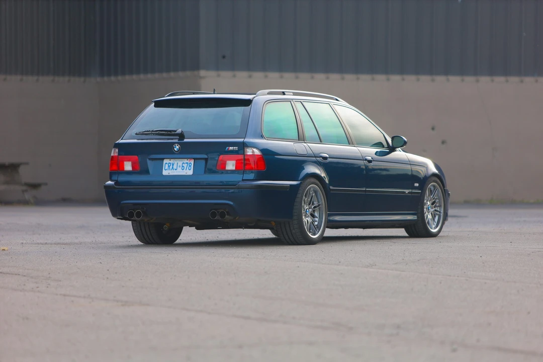 1999 BMW E39 540i - Image 11 of 31