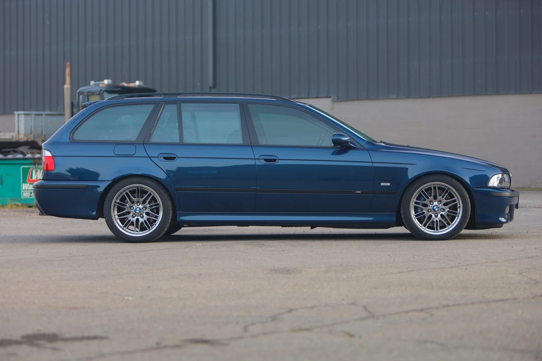 1999 BMW E39 540i - Image 14 of 31