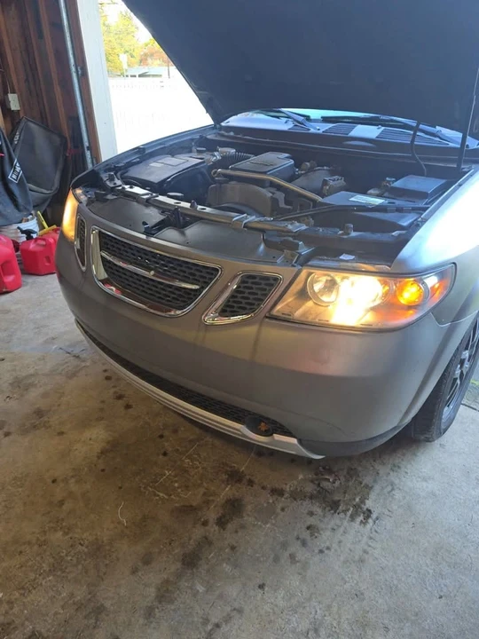 Saab - Image 5 of 5
