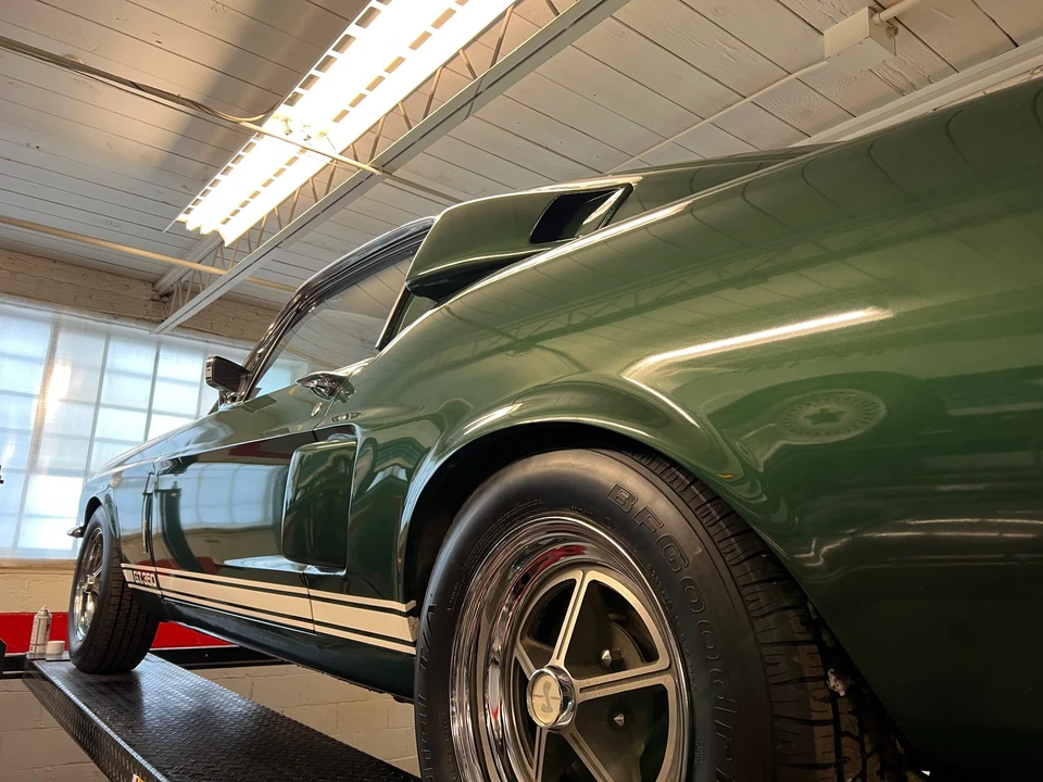 1967 Shelby GT350 - Image 27 of 31